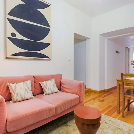 Santana Lisbon Stay | Walk To Metro & Downtown *