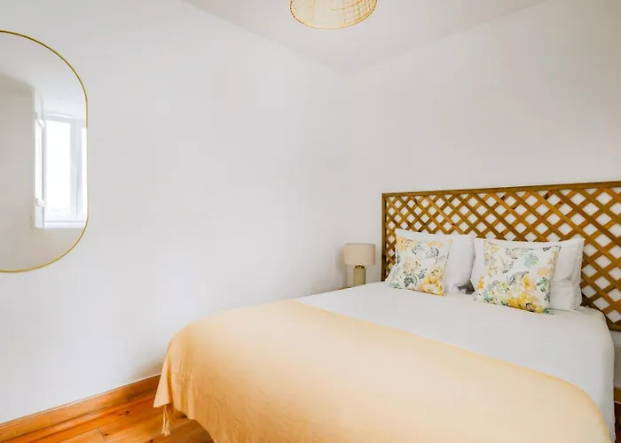 Santana | Walk To Metro & Downtown Διαμέρισμα *