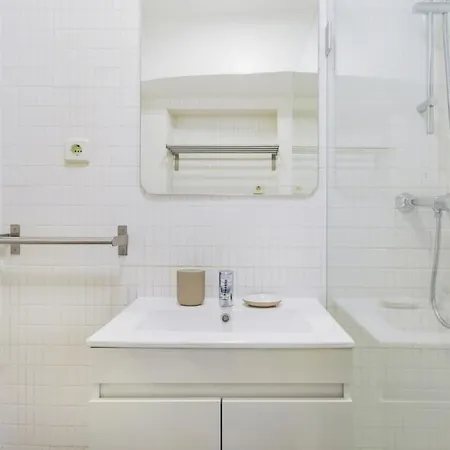 Apartamento Santana | Walk To Metro & Downtown Lisboa